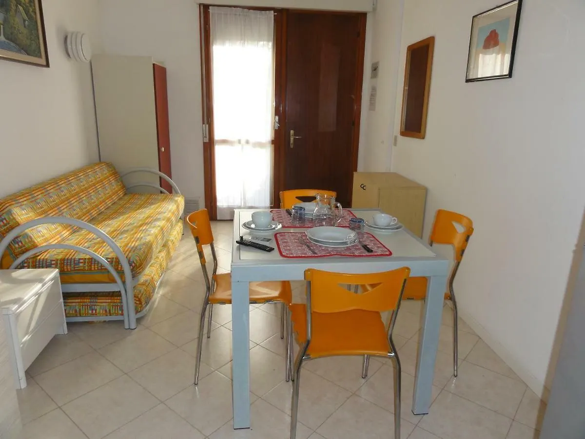Villaggio Lussinpiccolo Bibione 0*,  Italien